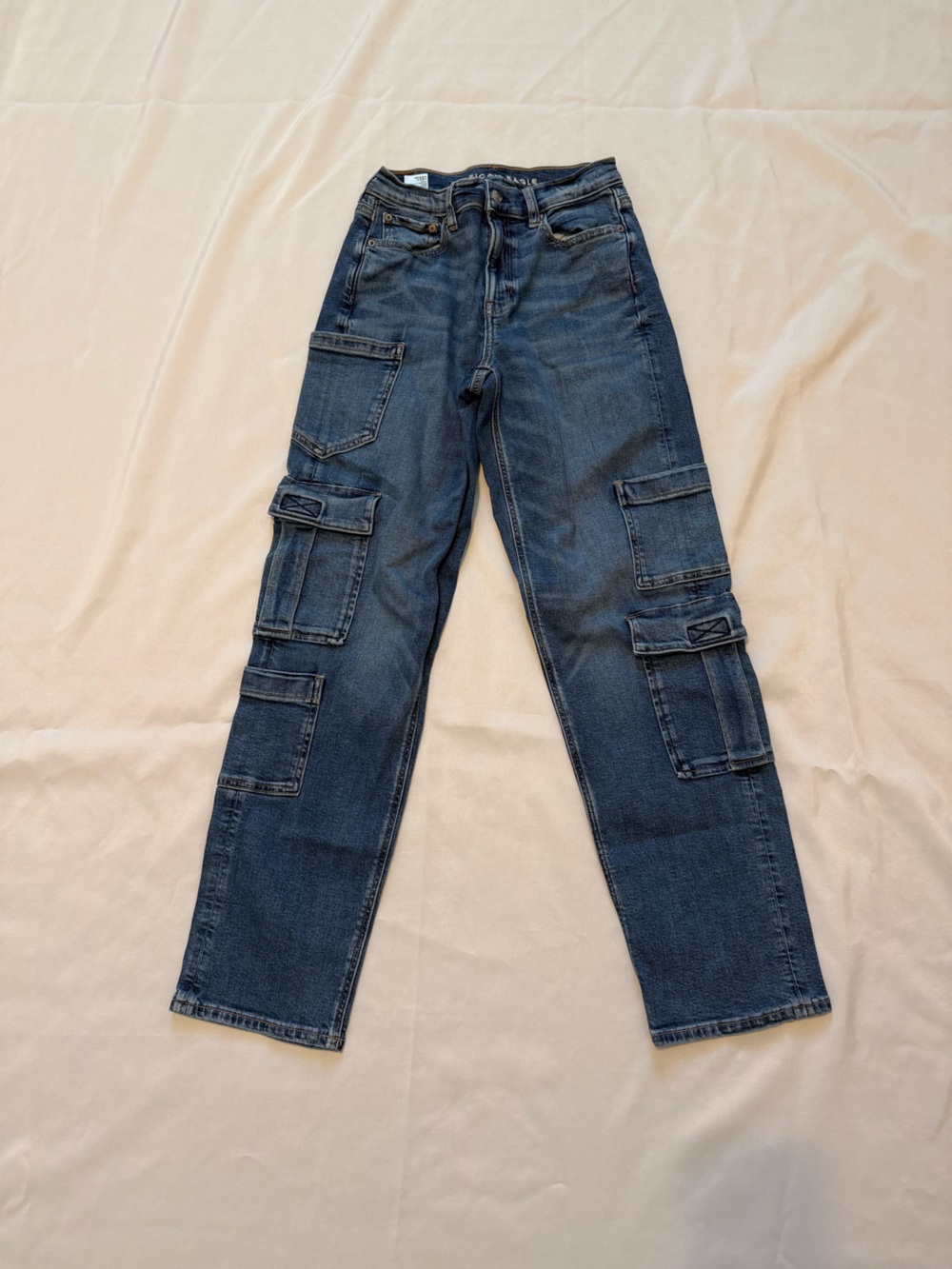 American Eagle stretch super high rise baggy straight cargo jeans